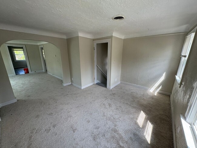 Building Photo - 18515 Wexford St
