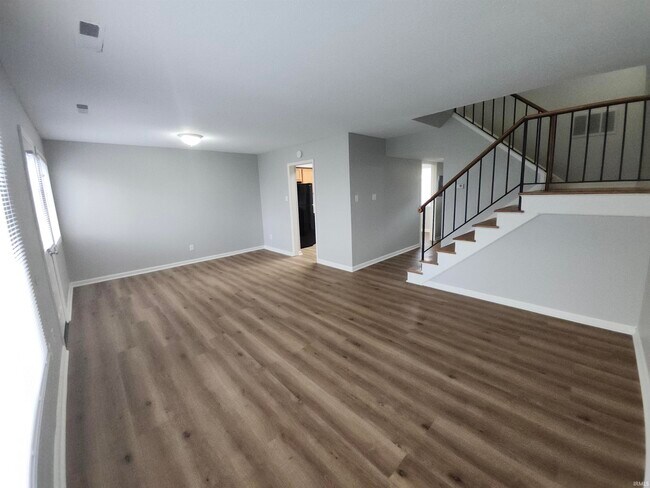 Building Photo - 38042 Dow Ct