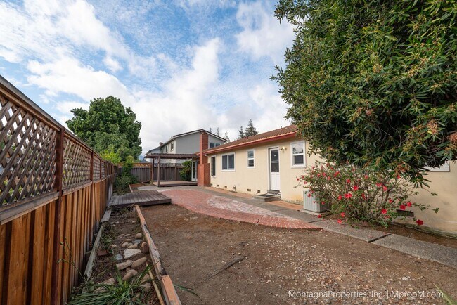 Building Photo - Spacious San Jose Home w/Cupertino Schools!