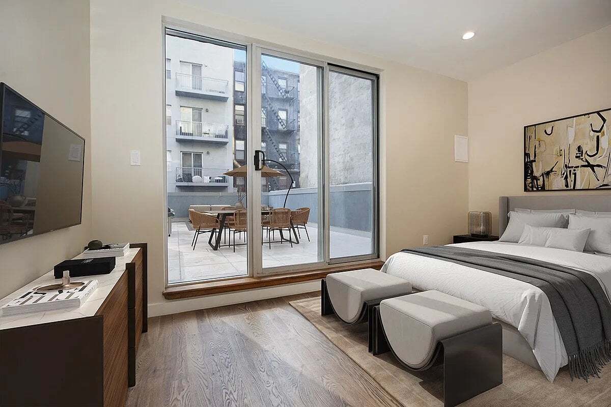 Building Photo - 152 Ludlow St