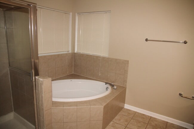 Building Photo - 1805 Pontarelli Ct