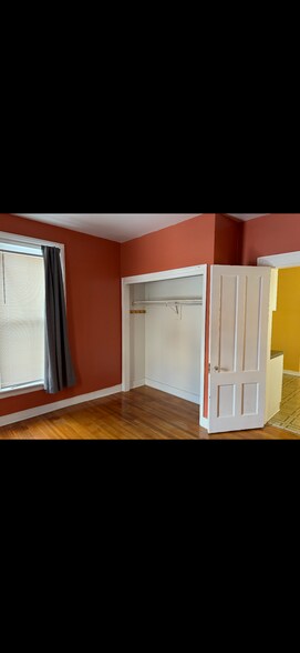 Building Photo - 17 Pearl St