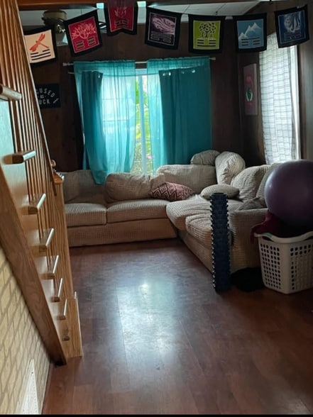 Building Photo - 1116 C St