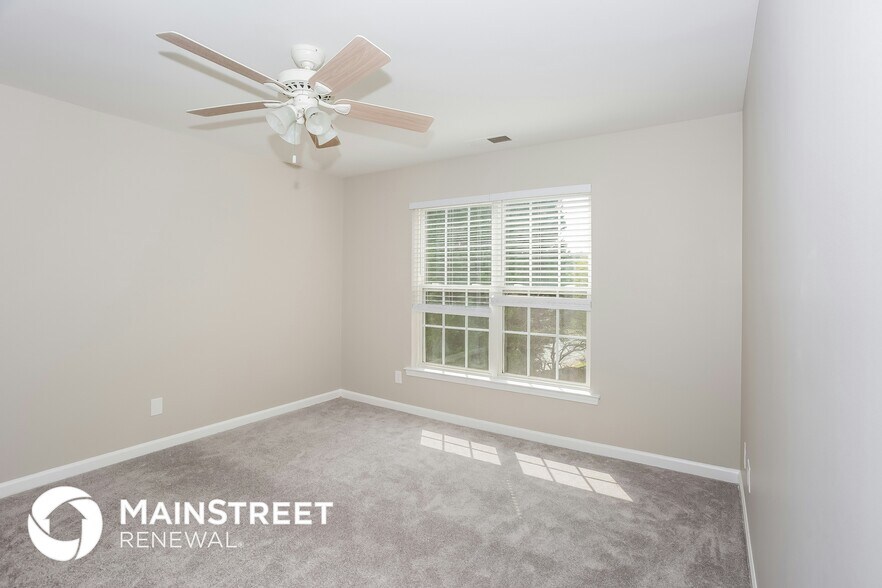 Building Photo - 9322 Shepparton Dr