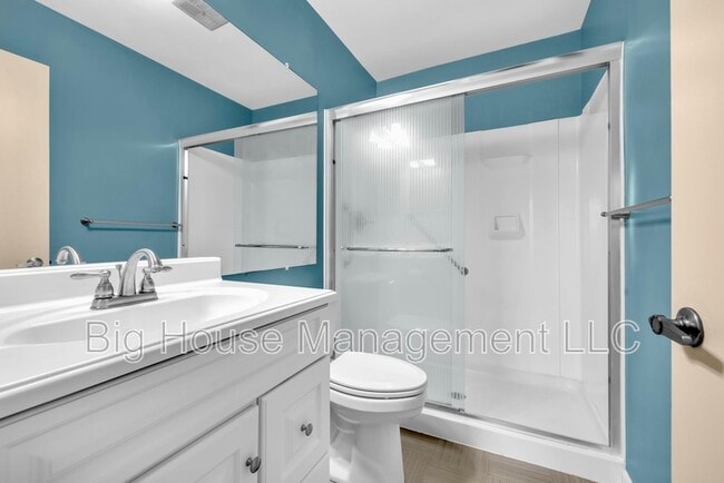 Building Photo - 44 Robin Ridge Ct