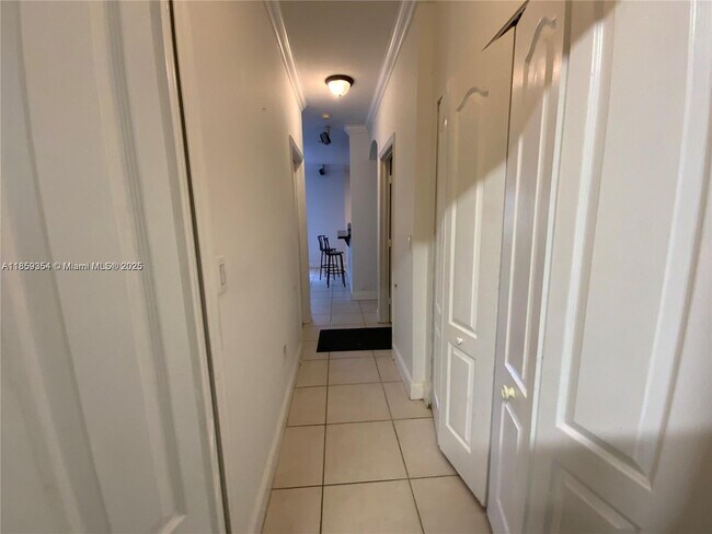 Building Photo - 6528 SW 158th Pass