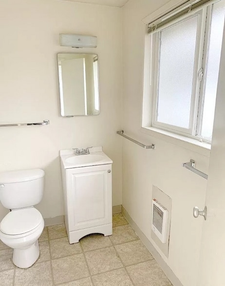 Building Photo - 810 NW 23rd St