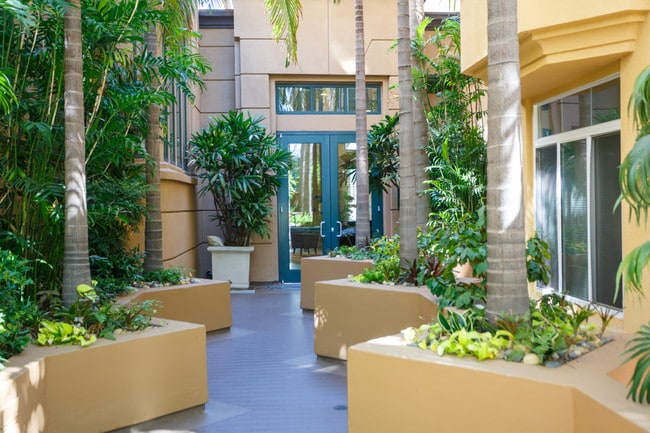 Building Photo - 2400 Fifth Ave