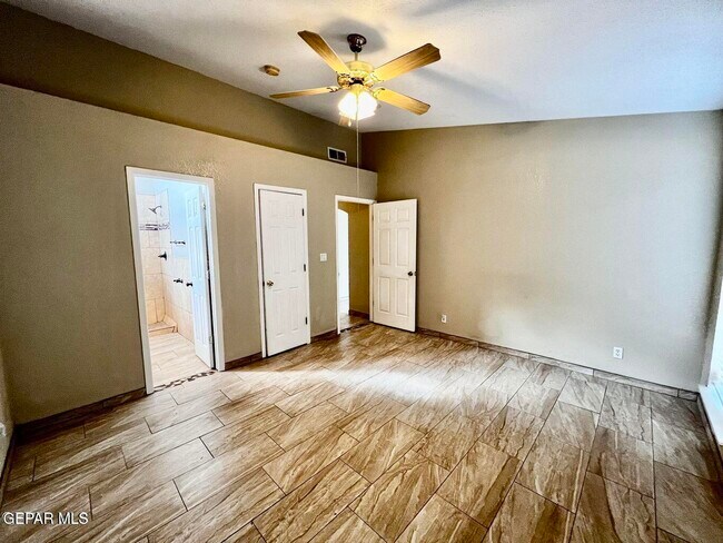 Building Photo - 12266 Amstater Cir