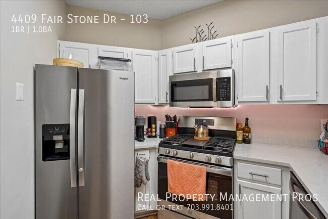 Building Photo - 4409 Fair Stone Dr