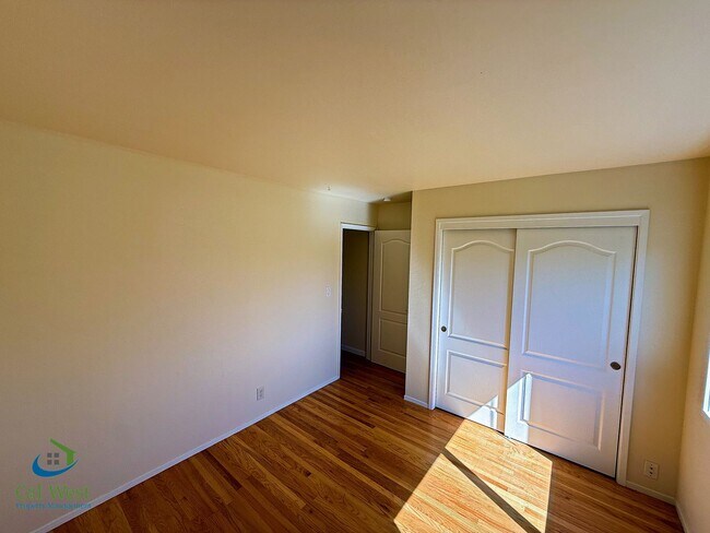 Building Photo - $4895 - Beautiful 4 Bed/2 Ba Cambrian Park Home Available Now!