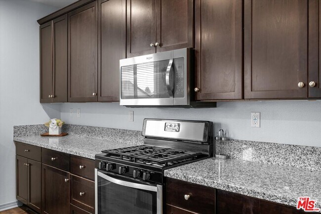 Building Photo - 24944 El Braso Dr