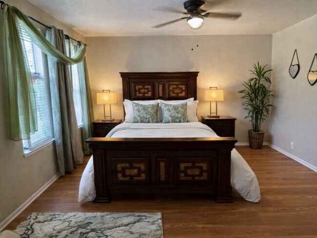 Building Photo - 23631 Twisting Falls Dr