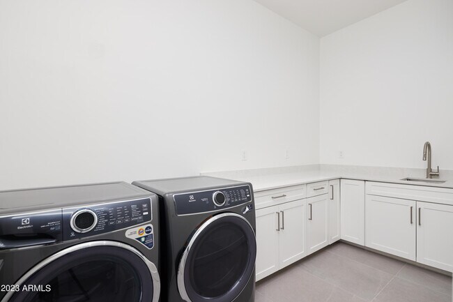 Building Photo - 13625 N 88th Pl