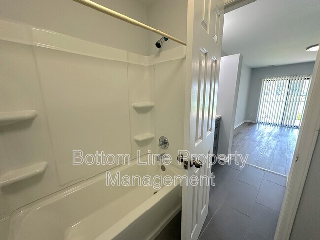 Building Photo - 9031 J M Keynes Dr