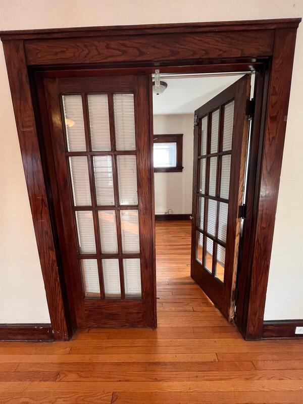 Building Photo - 111 E Gorham St