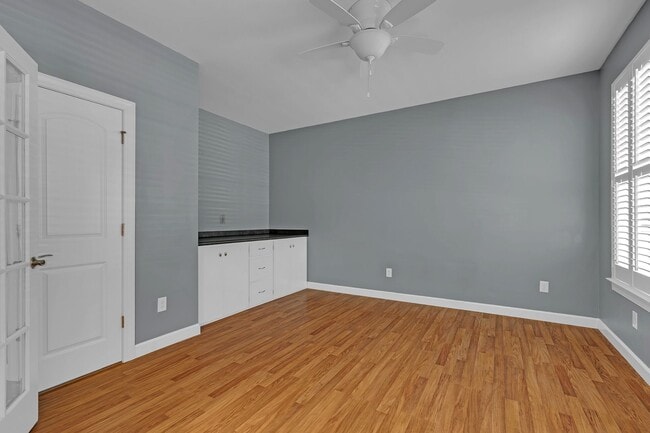 Building Photo - Contact Sabrina Thomas at 757-767-0767 for more information