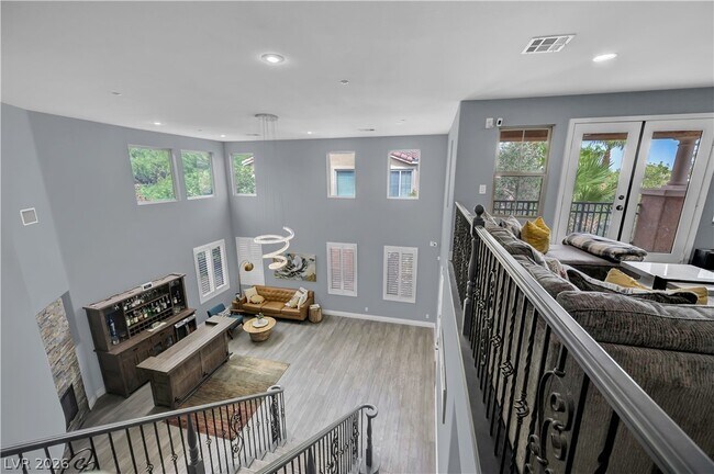 Building Photo - 1289 Vietti St