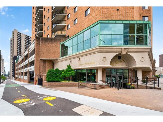 Building Photo - 78 10th St E