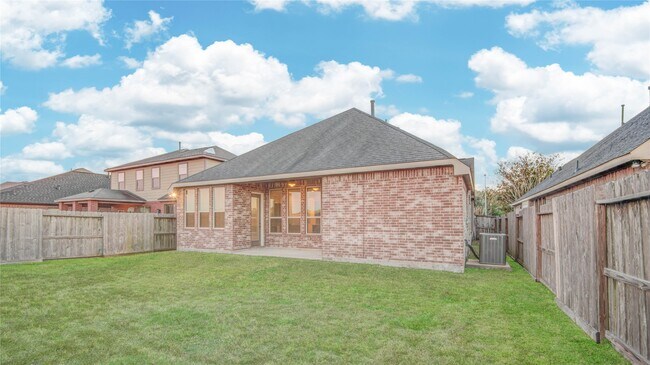 Building Photo - 27330 Aspen Falls Ln