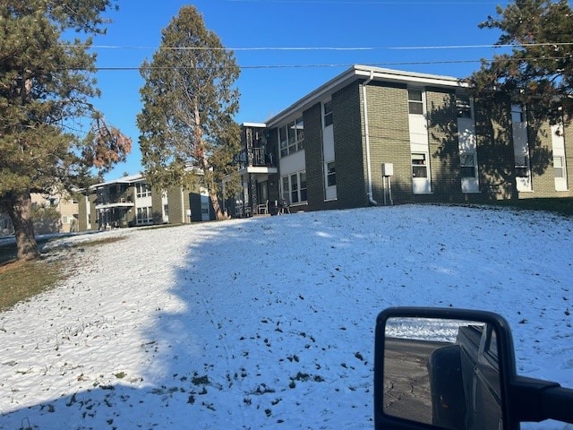 Building Photo - 2544 Shawano Ave