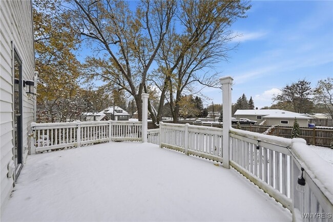 Building Photo - 4316 Clinton St