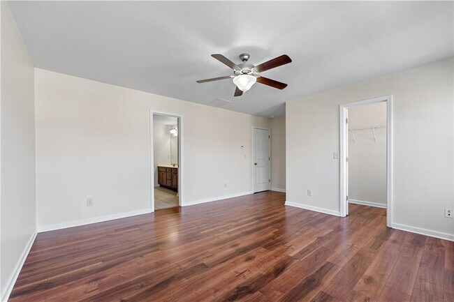 Building Photo - 204 Britt Dr