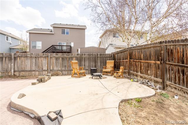 Building Photo - 857 Regent Ct