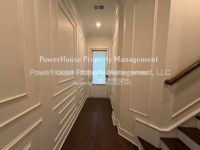 Building Photo - 1190 Harper Dr