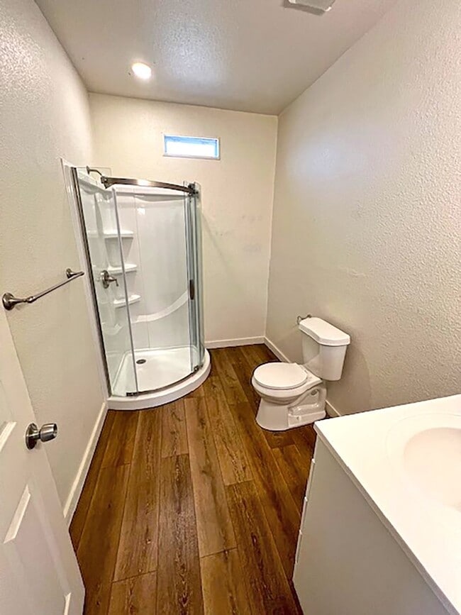Building Photo - Great 3 Bdrm 2 Bath Home in Denton Tx