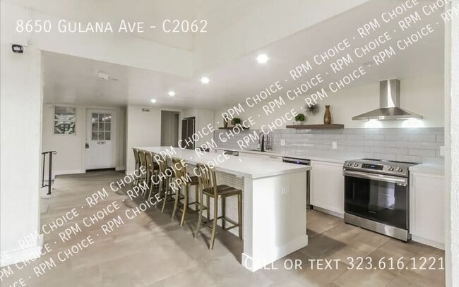 Building Photo - 8650 Gulana Ave