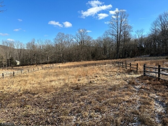 Building Photo - 54 Water St