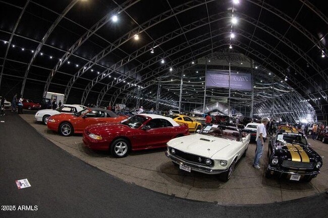 Building Photo - 11239 E Oberlin Way