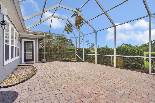 Building Photo - 506 Lakeway Dr