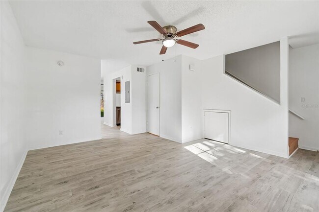 Building Photo - 5182 Sunridge Palms Dr