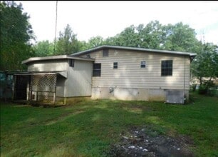 Building Photo - 821 Desota Pl