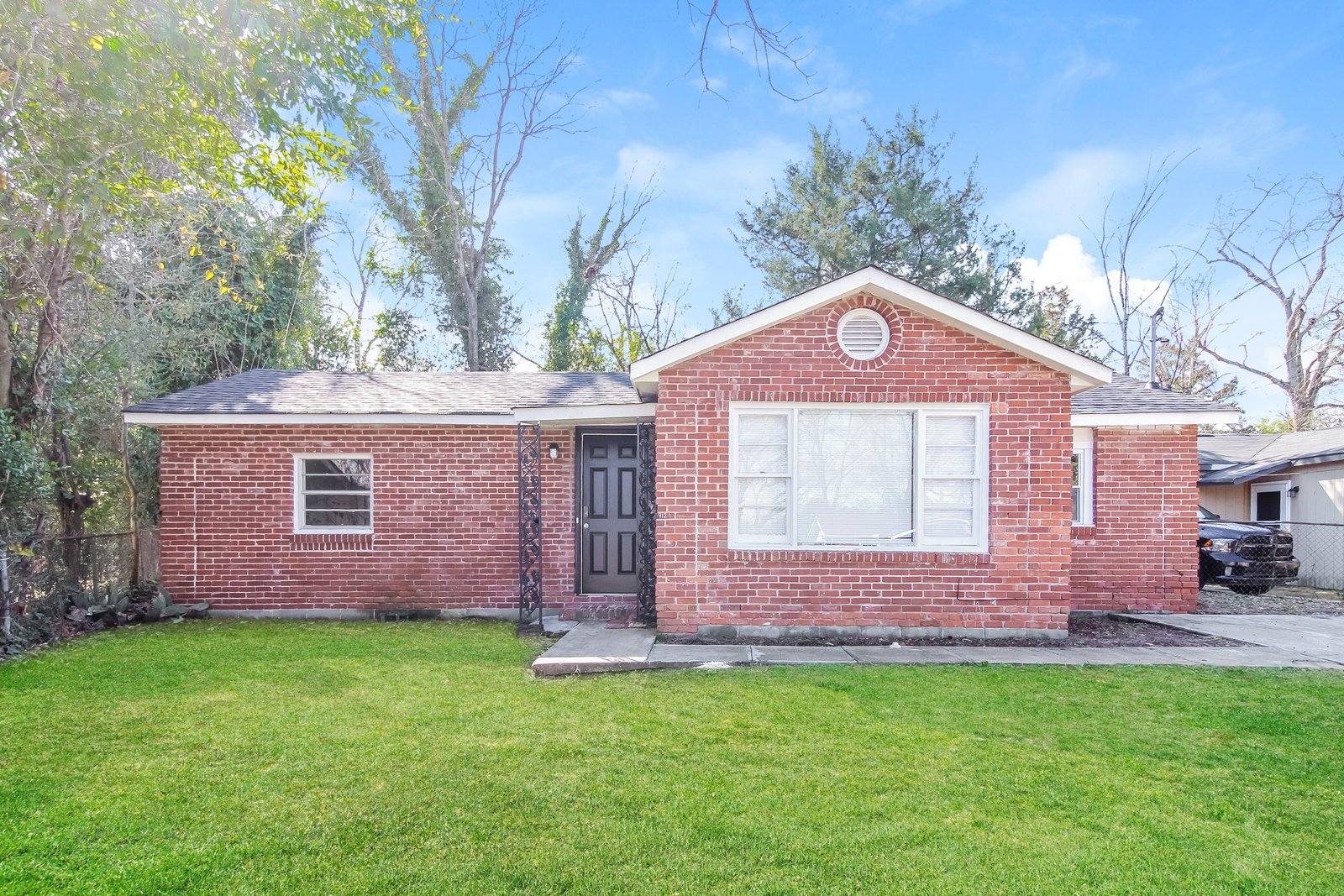 Building Photo - 1912 Lincoln St