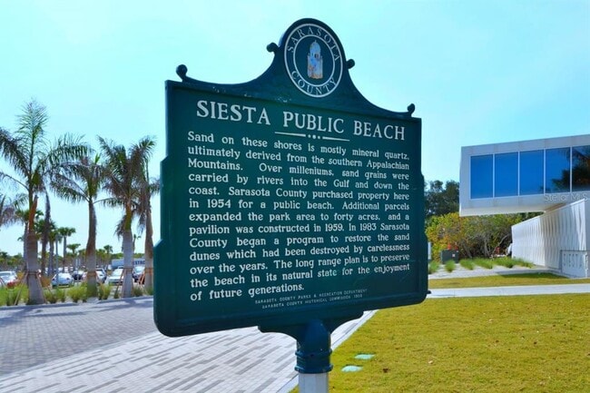 Building Photo - 960 Highland St