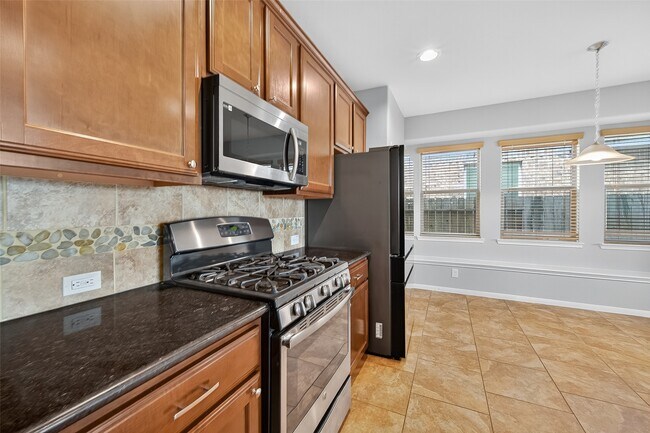 Building Photo - 20718 Bandrock Terrace