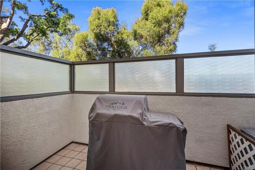 Building Photo - 24481 Mozer Dr