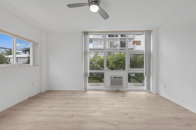 Building Photo - 1850 Meridian Ave