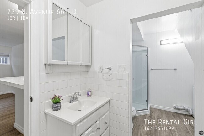 Building Photo - 729 N Avenue 66