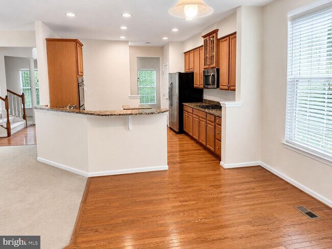 Building Photo - 12489 Pfitzner Ct