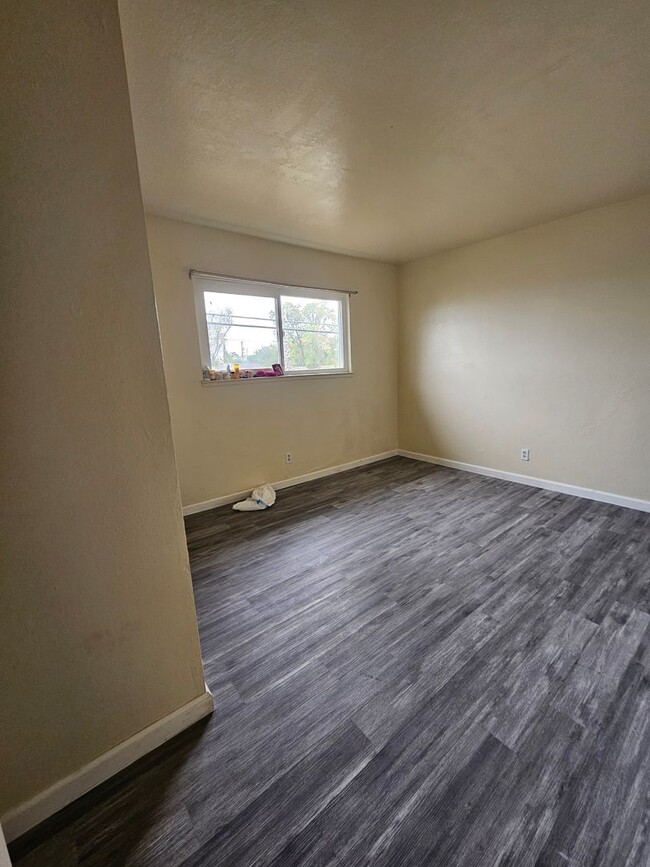 Building Photo - 740 Illinois Ave