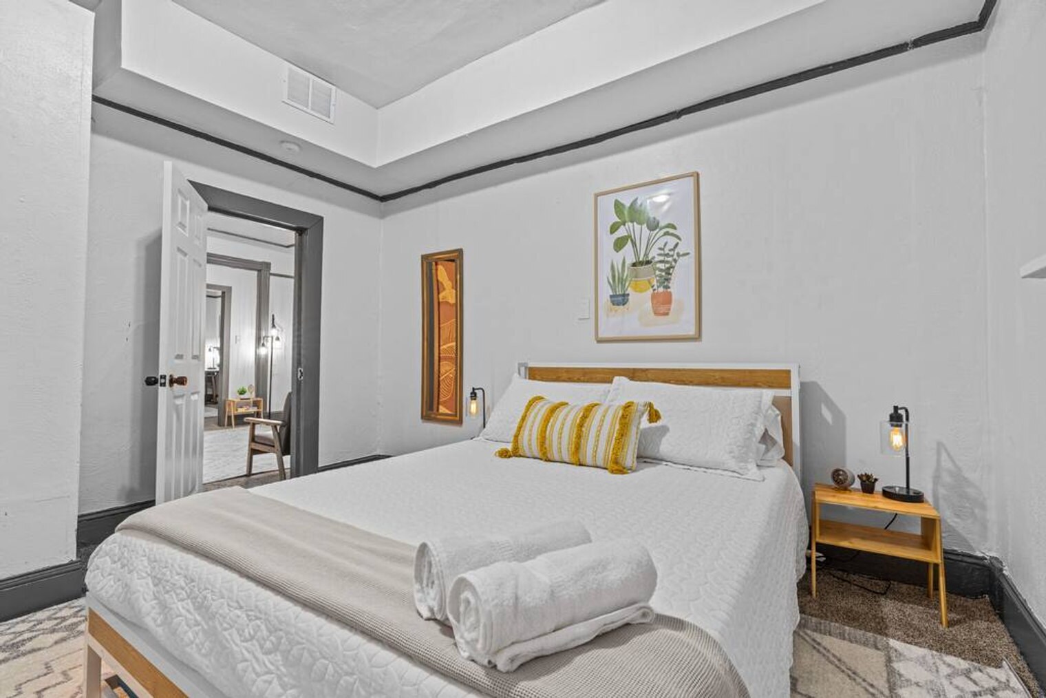 Building Photo - 2906 Chestnut St