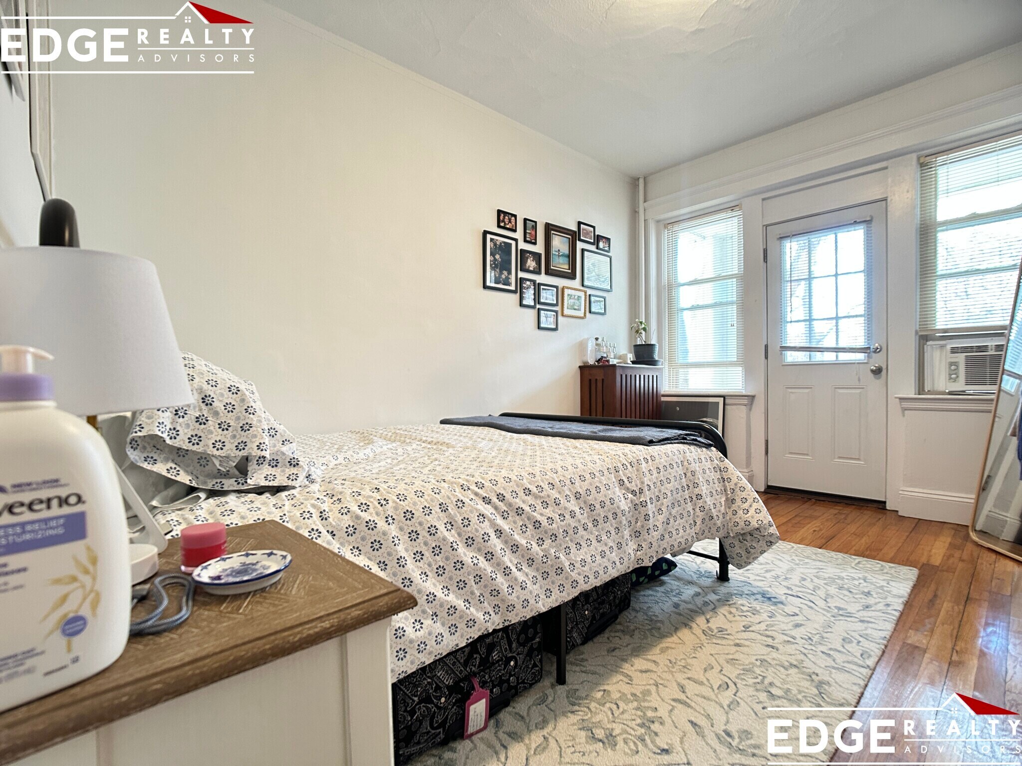 Building Photo - 120 Brainerd Rd