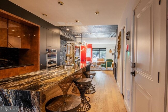 Building Photo - 1631 Montello Ave NE