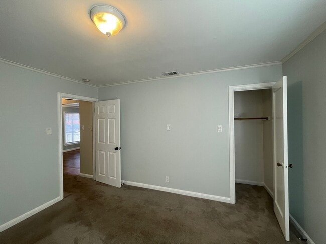 Building Photo - A Colma Gem!