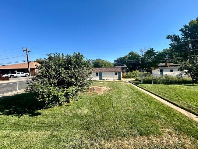 Building Photo - 3 Bedroom Home in Frederick - Available Now!