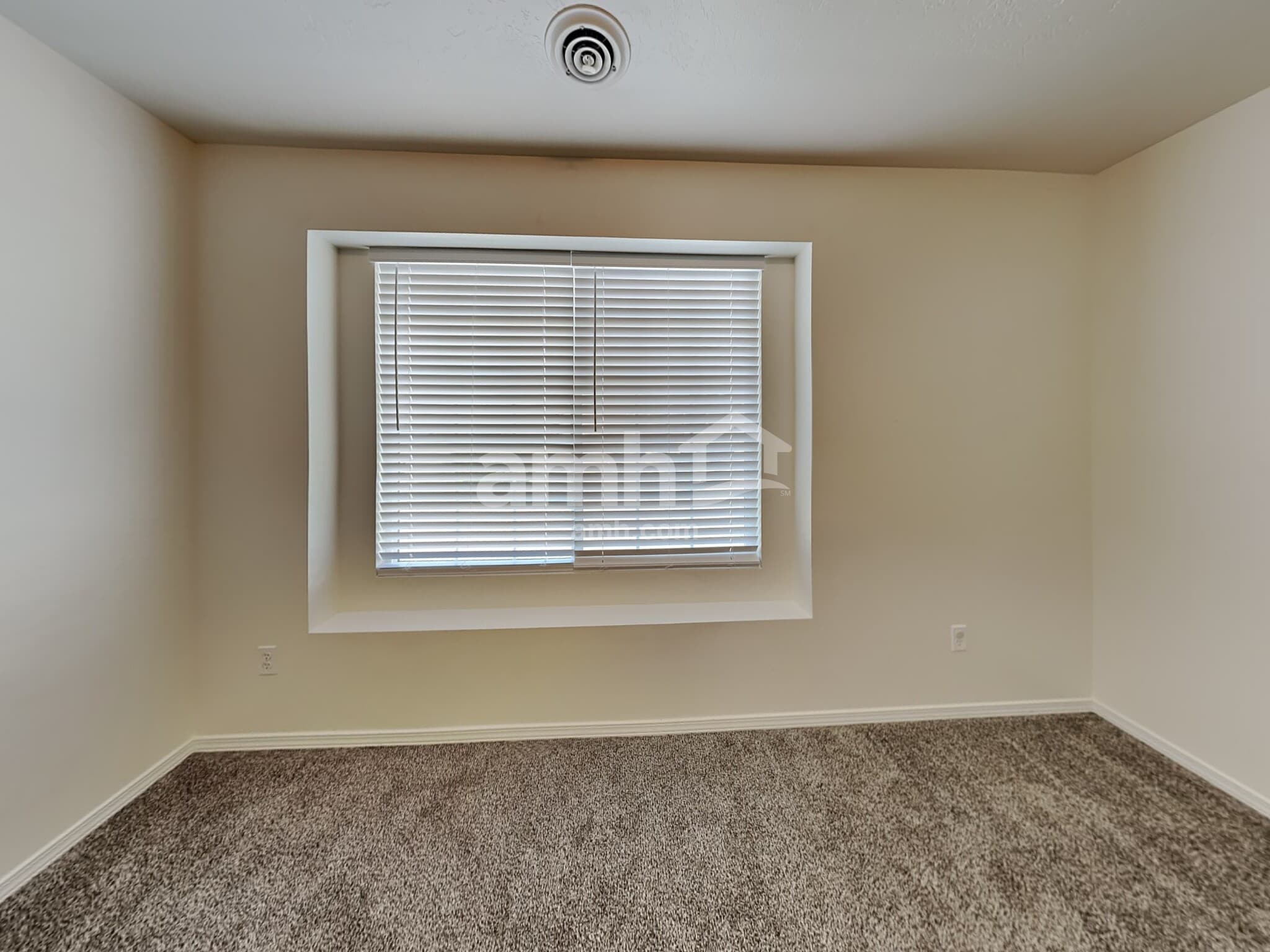 Building Photo - 19637 Cumberland Way